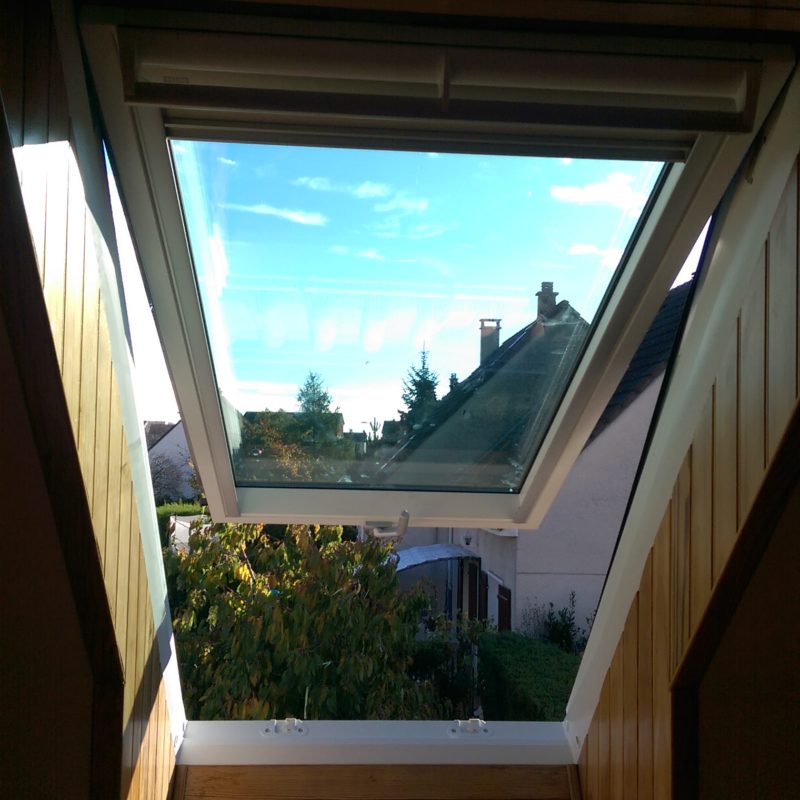 Velux rénovation maison appartement zilten Ose Fermetures Artisan Menuiseries Extérieures1